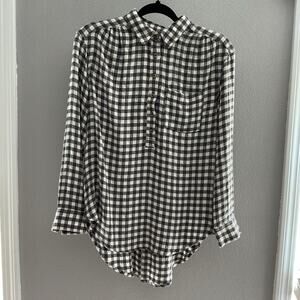 by Anthropologie Black White Split‎ Back Button Up Plaid Flannel XS